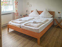 Schlafzimmer Ansicht - Ferienwohnung »Mieghammel 2« in Greetsiel - Edzard-Cirksena-Str. 12 | FeWo 2 - Objekt ID 16089